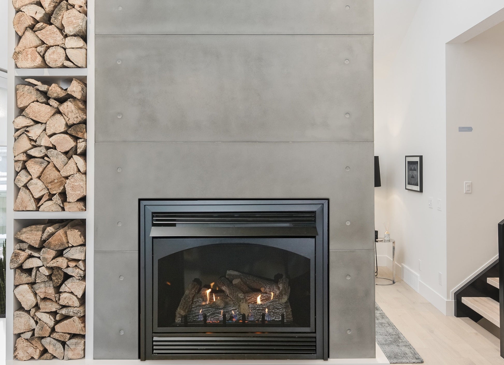 Empire Vail 32" Intermittent Pilot Control With On/Off Switch and Blower, Natural Gas Vent Free Premium Fireplace
